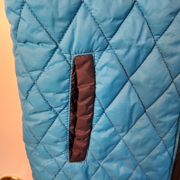 Quilted Girls Vest, turquoise - Picture 3 of 5